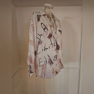 I'M A LIMITED EDITION blouse